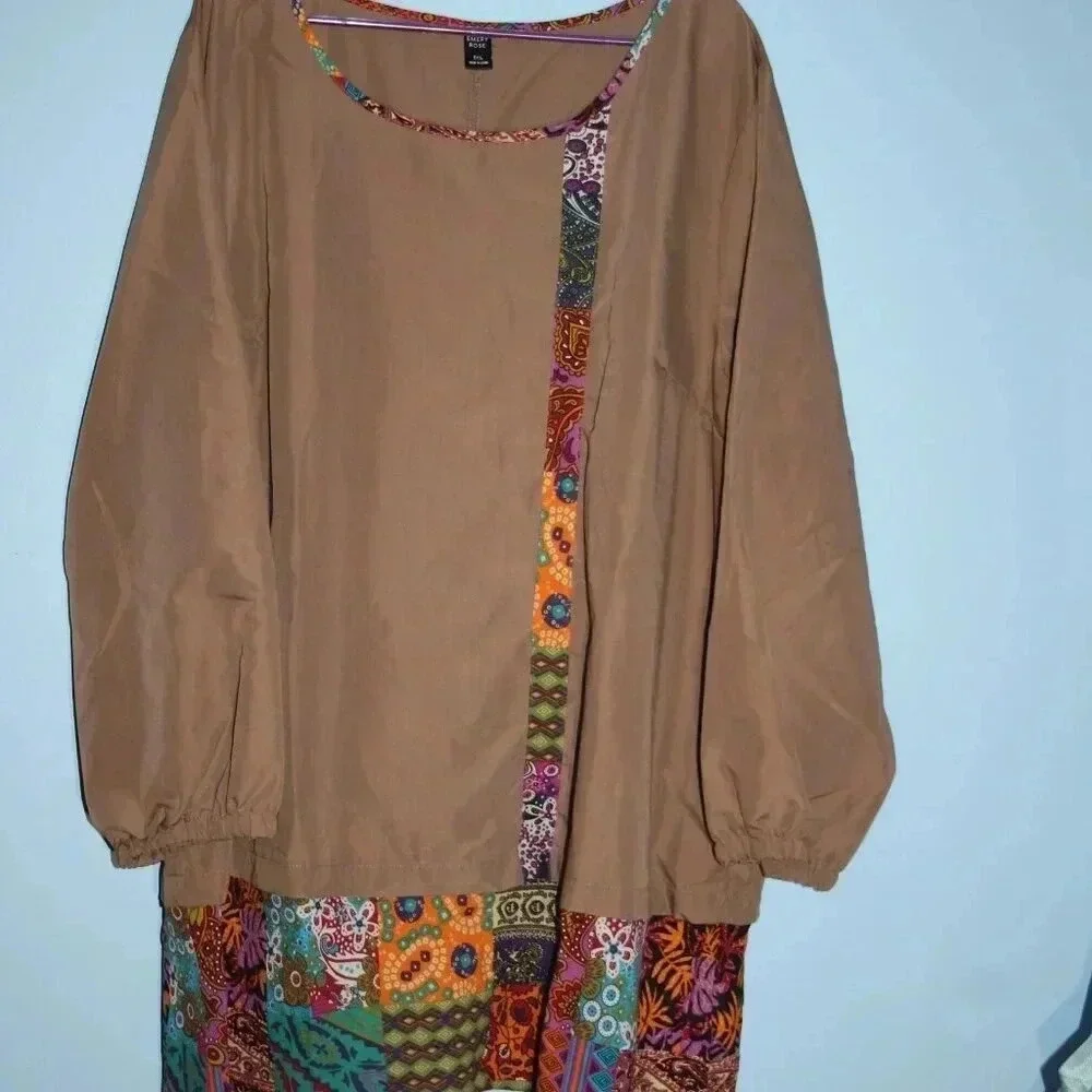 Emery Rose Brand 5xl Brown Top - Picture 2 of 11